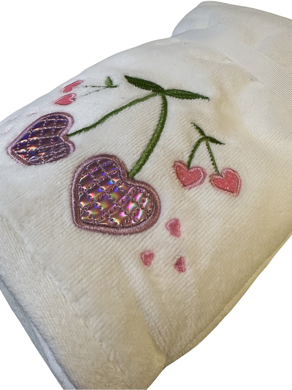 Truly Lou 100% Cotton Disco Ball Pink Heart Cherry Set of 2 Hand Towels NWT - Picture 2 of 6